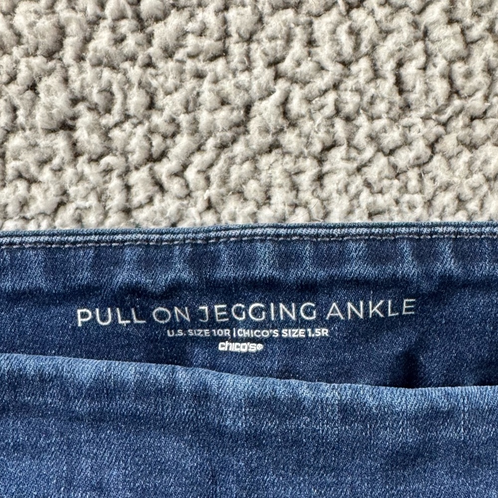 Chico's Dark Blue Skinny Jeggings Jeans size US 10/Chico’s 1.5 - Picture 4 of 8